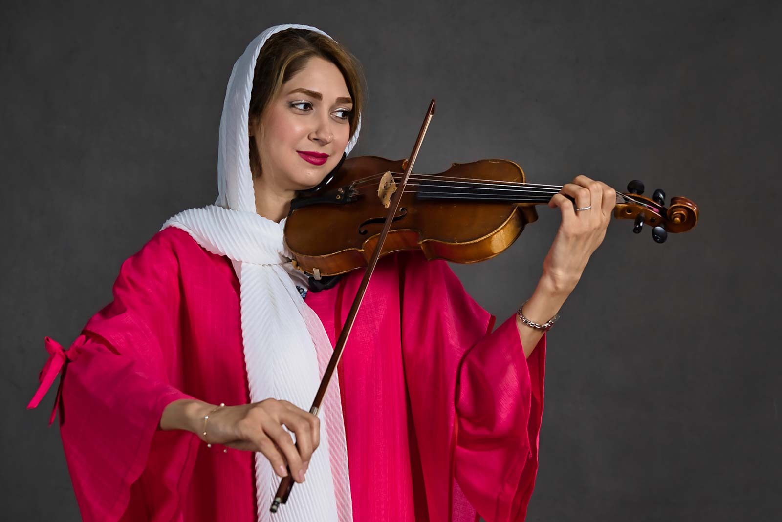 آموزشگاه موسیقی پارس - سارا بیرم زادگان