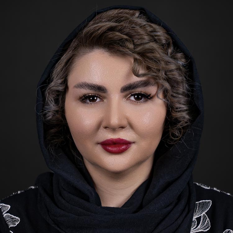 عاطفه خدایاری