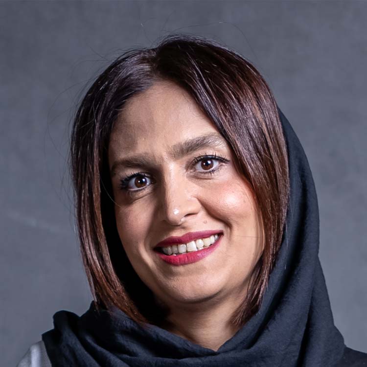 آذین رحیمی