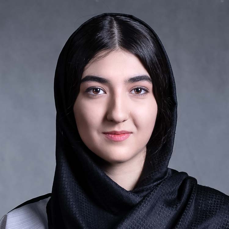 سونیا حقیقیان