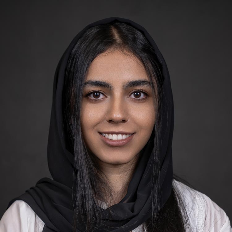 شارونا قطبی نژاد