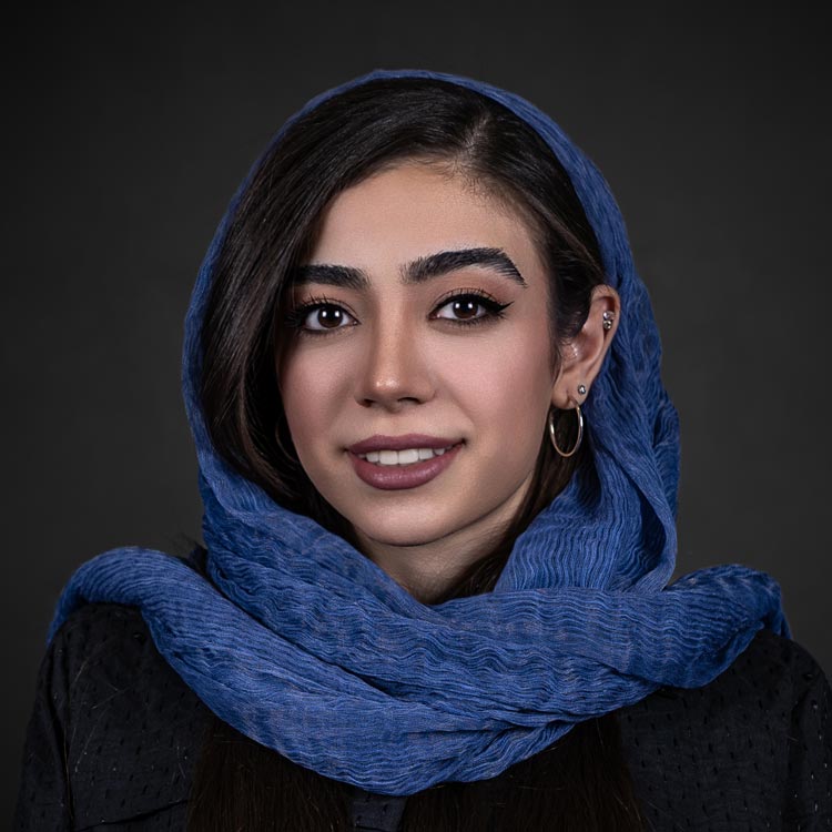 نیکی امامی
