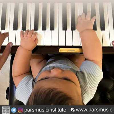 نقش والدین در مراحل مقدماتی آموزش موسیقی